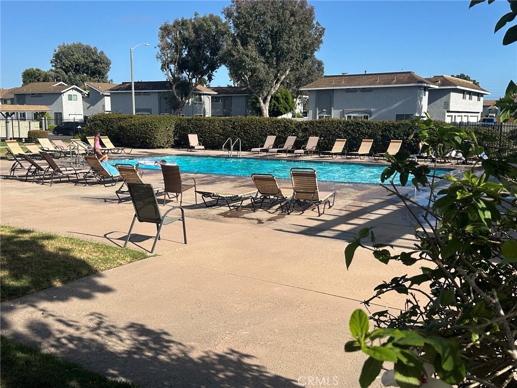 Image 30 of property listing at 9704 Bickley, Huntington Beach, CA 92646