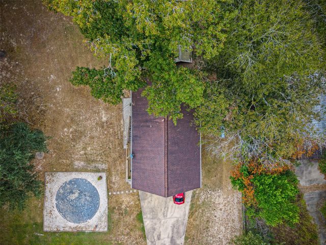 123 White Oak Drive N, Woodbranch, TX 77357