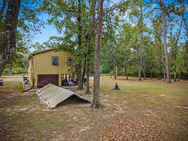 123 White Oak Drive N, Woodbranch, TX 77357