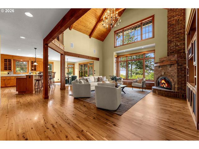 30100 Ne LIVINGSTON MOUNTAIN Cir, Camas, WA 98607