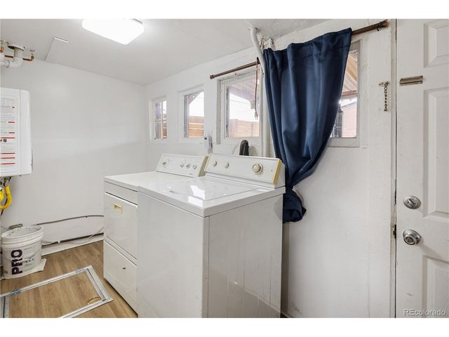 2045 S Acoma St, Denver, CO 80223