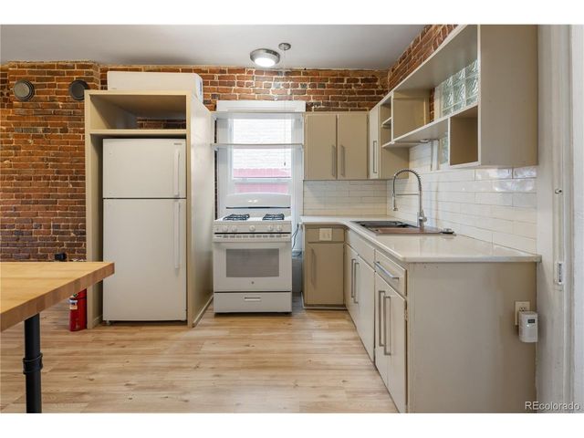 2045 S Acoma St, Denver, CO 80223