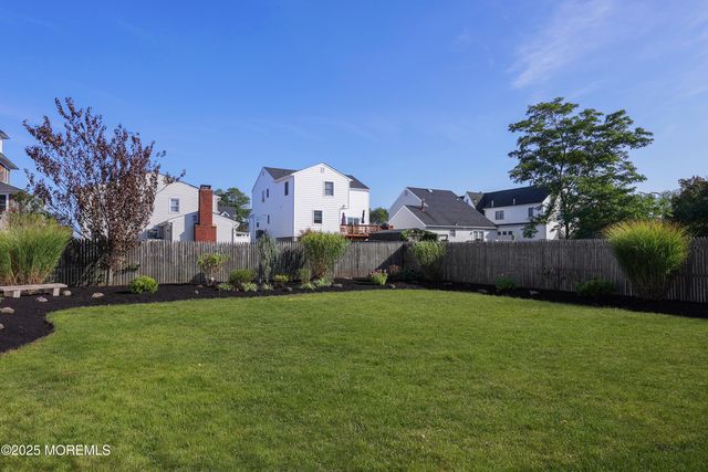 93 S Ward Avenue, Rumson, NJ 07760