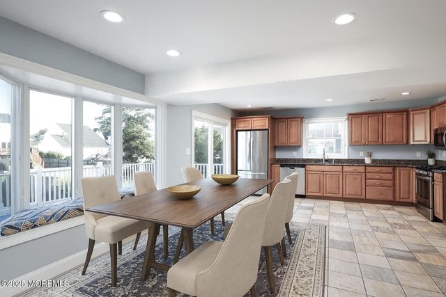 93 S Ward Avenue, Rumson, NJ 07760