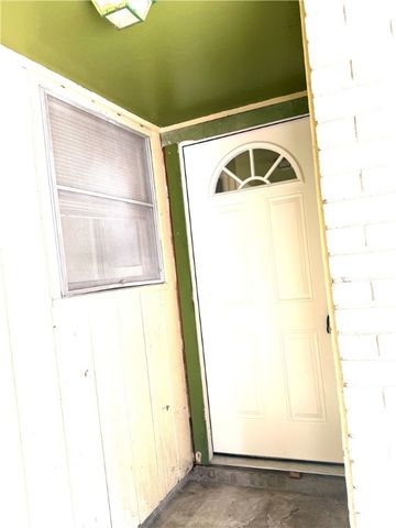 1005 Schallert Dr, Alice, TX 78332