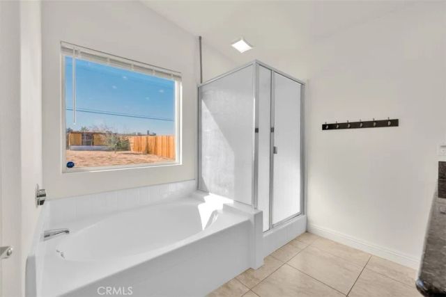 6748 El Sol, 29 Palms, CA 92277