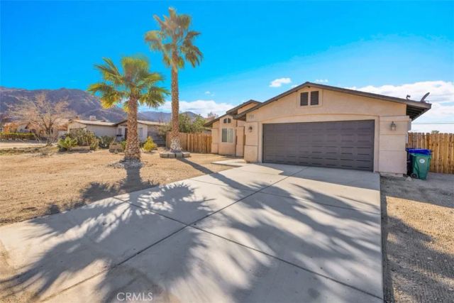 6748 El Sol, 29 Palms, CA 92277