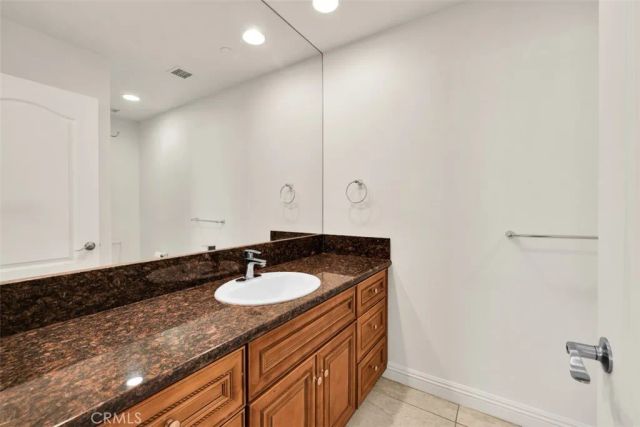 6748 El Sol, 29 Palms, CA 92277