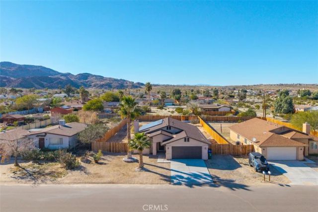6748 El Sol, 29 Palms, CA 92277