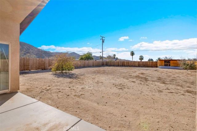 6748 El Sol, 29 Palms, CA 92277