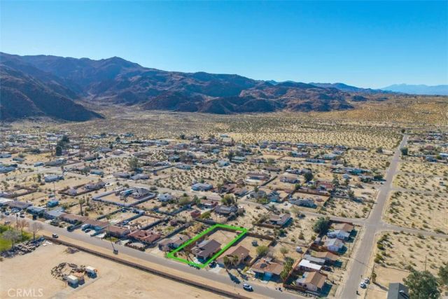 6748 El Sol, 29 Palms, CA 92277