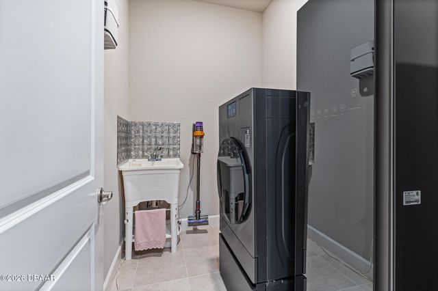 352 Stirling Bridge Drive, Ormond Beach, FL 32174