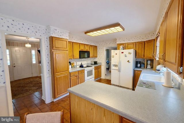 5211 DOVE POINT LN, Fruitland, MD 21826