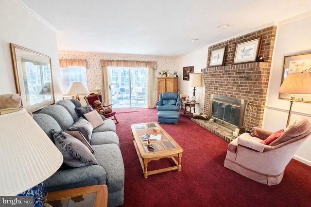 5211 DOVE POINT LN, Fruitland, MD 21826