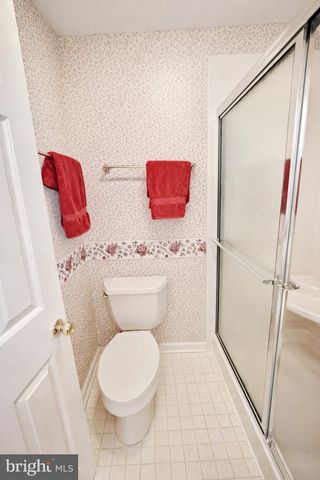 5211 DOVE POINT LN, Fruitland, MD 21826