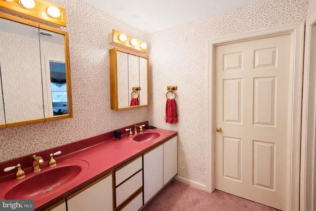 5211 DOVE POINT LN, Fruitland, MD 21826