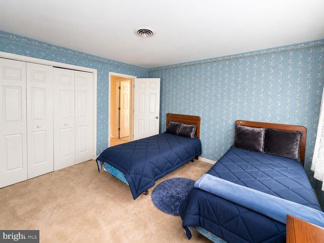 5211 DOVE POINT LN, Fruitland, MD 21826