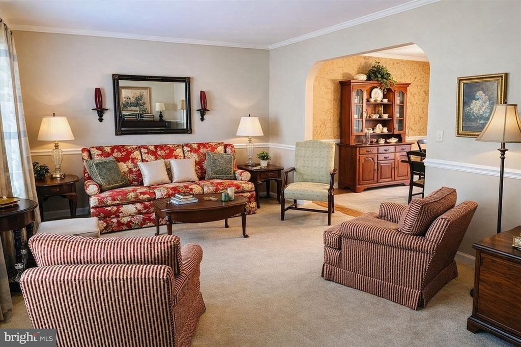 Image 4 of property listing at 5211 DOVE POINT LN, Fruitland, MD 21826