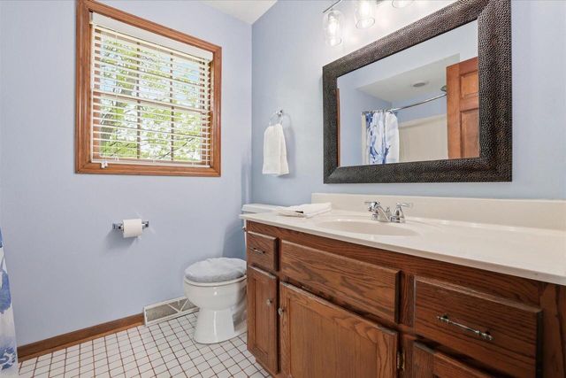 660 Weidman COURT, Cedarburg, WI 53012