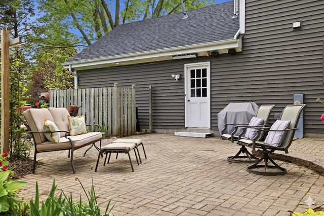660 Weidman COURT, Cedarburg, WI 53012