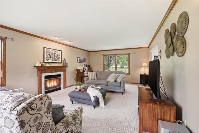 660 Weidman COURT, Cedarburg, WI 53012