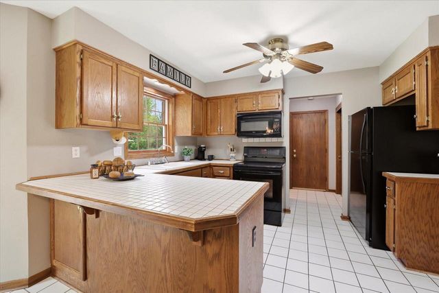 660 Weidman COURT, Cedarburg, WI 53012