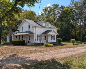 8040 Thayer Road, Mount Vernon, OH 43050