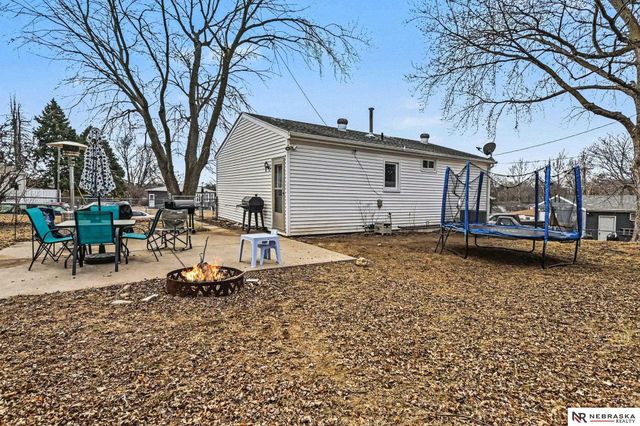 7330 Ira Court, La Vista, NE 68128