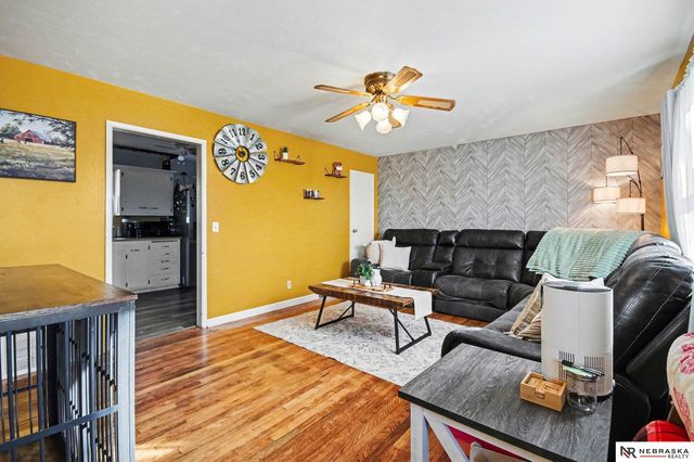 7330 Ira Court, La Vista, NE 68128