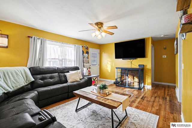 7330 Ira Court, La Vista, NE 68128