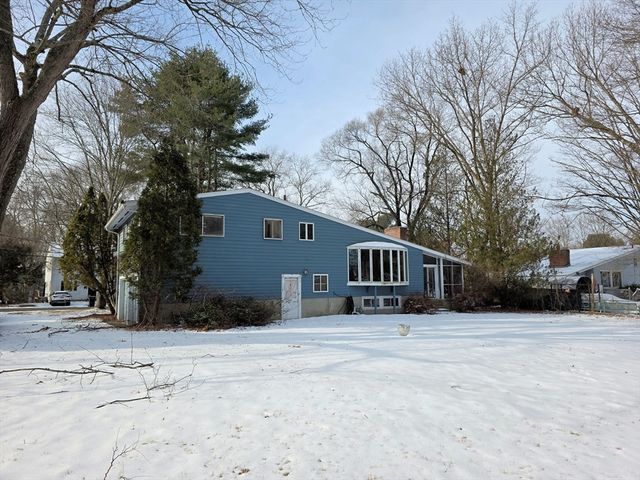 225 West Plain Street, Wayland, MA 01778