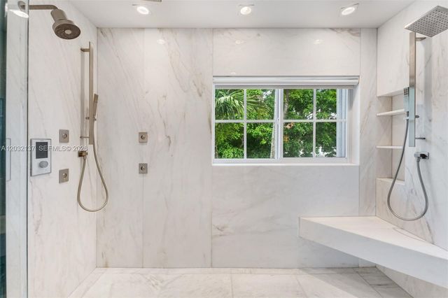 5021 NE London Walk Terrace 50, Miami, FL 33138