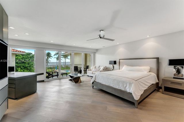 5021 NE London Walk Terrace 50, Miami, FL 33138