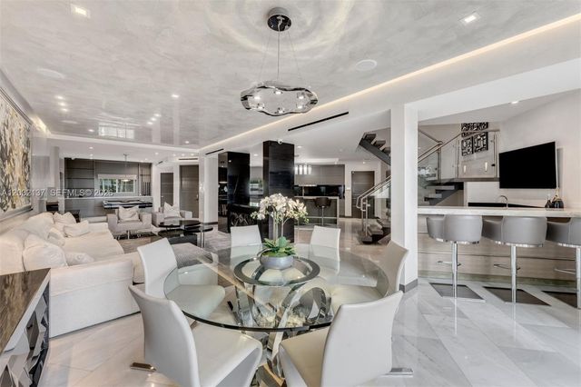 5021 NE London Walk Terrace 50, Miami, FL 33138