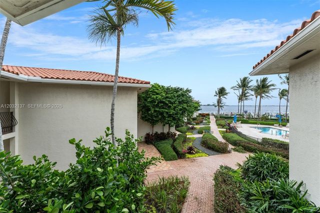 5021 NE London Walk Terrace 50, Miami, FL 33138
