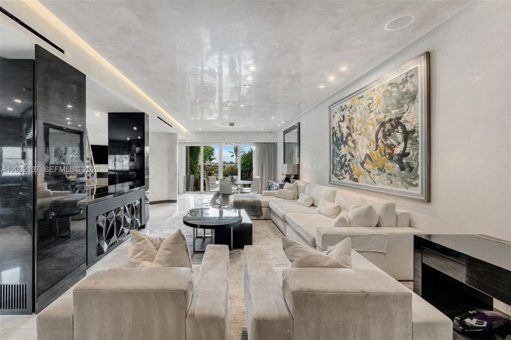 5021 NE London Walk Terrace 50, Miami, FL 33138