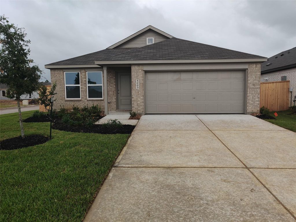 5003 Wild Bergamot Court, Needville, TX 77461
