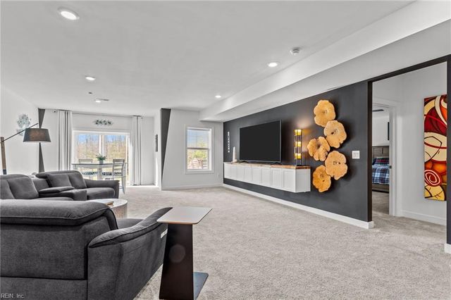 3914 Isaac CIR, Williamsburg, VA 23188