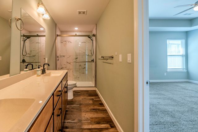 6450 RUTH ANN AVE, Hallsville, MO 65255