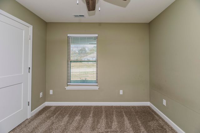 6450 RUTH ANN AVE, Hallsville, MO 65255