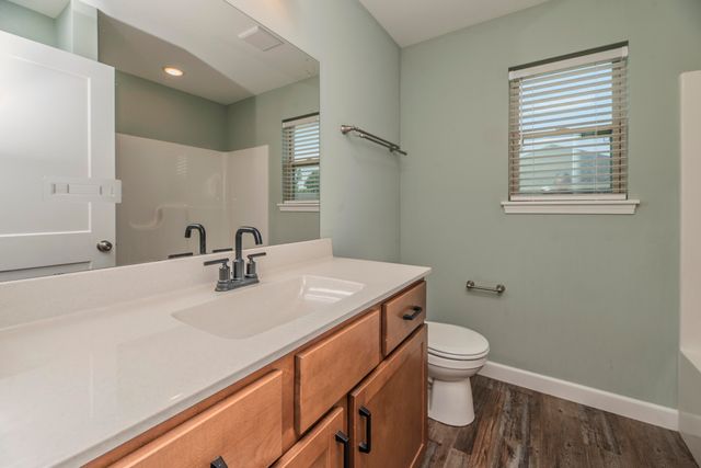 6450 RUTH ANN AVE, Hallsville, MO 65255