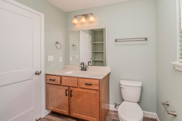 6450 RUTH ANN AVE, Hallsville, MO 65255