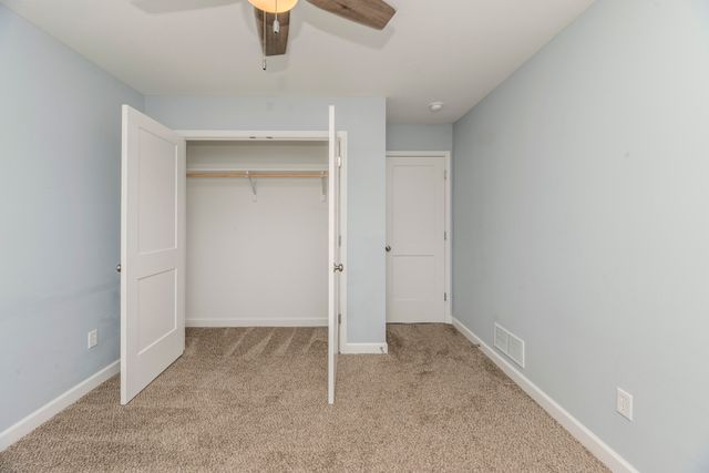 6450 RUTH ANN AVE, Hallsville, MO 65255