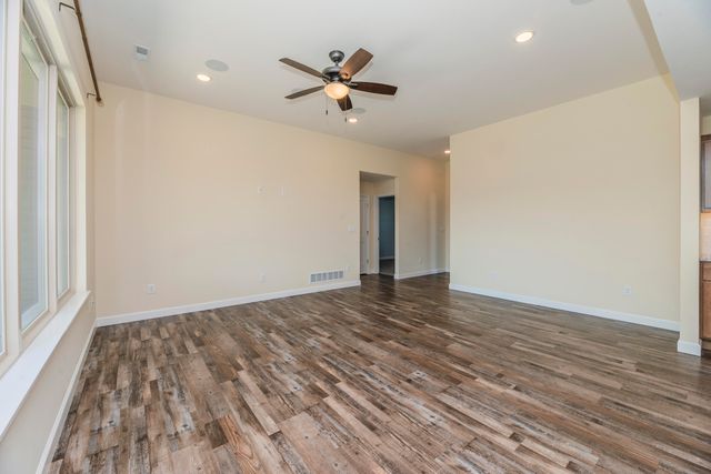 6450 RUTH ANN AVE, Hallsville, MO 65255