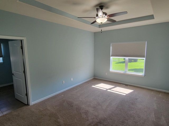 909 Meadowgate DRIVE, Waterford, WI 53185