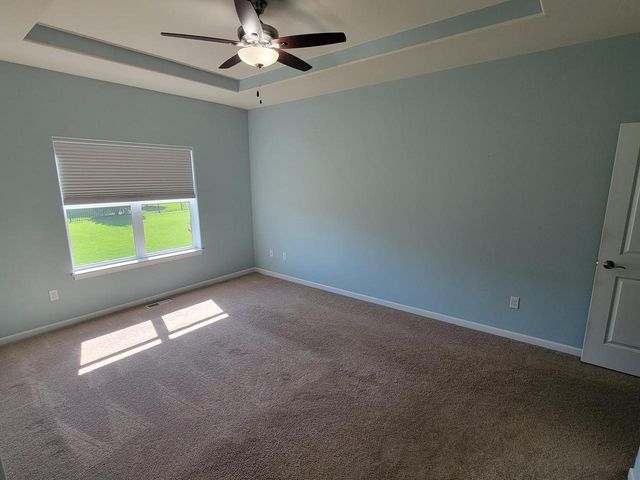 909 Meadowgate DRIVE, Waterford, WI 53185