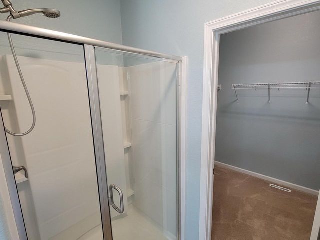 909 Meadowgate DRIVE, Waterford, WI 53185