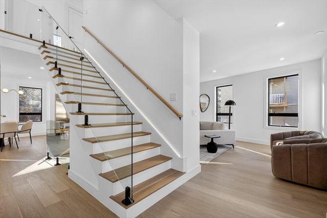 24 Newell St, Cambridge, MA 02140