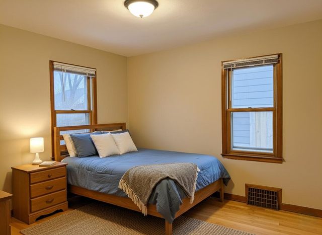 2201 S 73rd STREET, West Allis, WI 53219