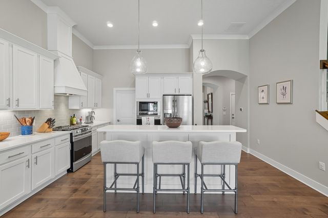 1622 Linkhorn Drive, Grove City, OH 43123